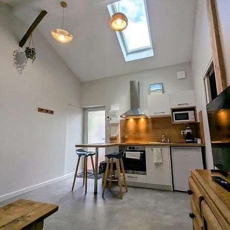 Le Boheme, Sauna & Spa Riorges ภายนอก รูปภาพ